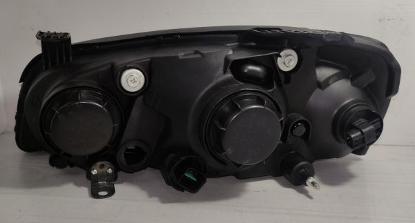 Far Elantra Sağ Ön 04- Elk.