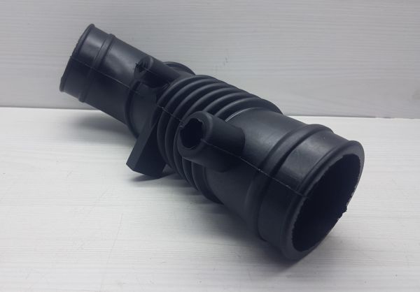 Hava Filtre Hortumu 323 1996-1998 1,8 Lantis