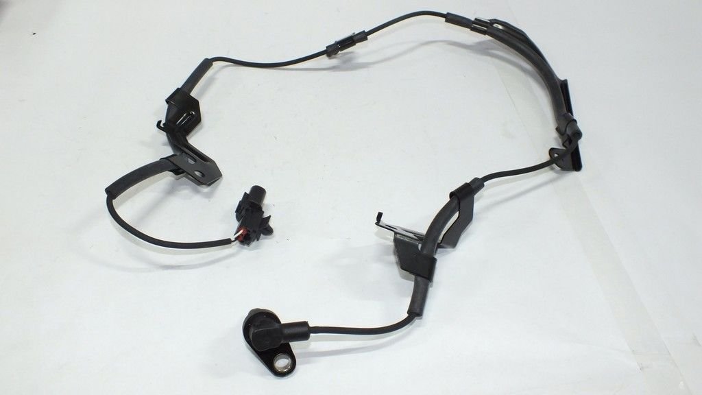 L200 CR 2010- ABS SENSÖRÜ ÖN SOL