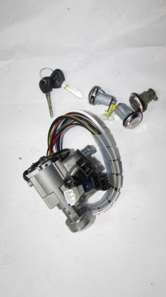 B2500 1997-2000 KİLİT SETİ