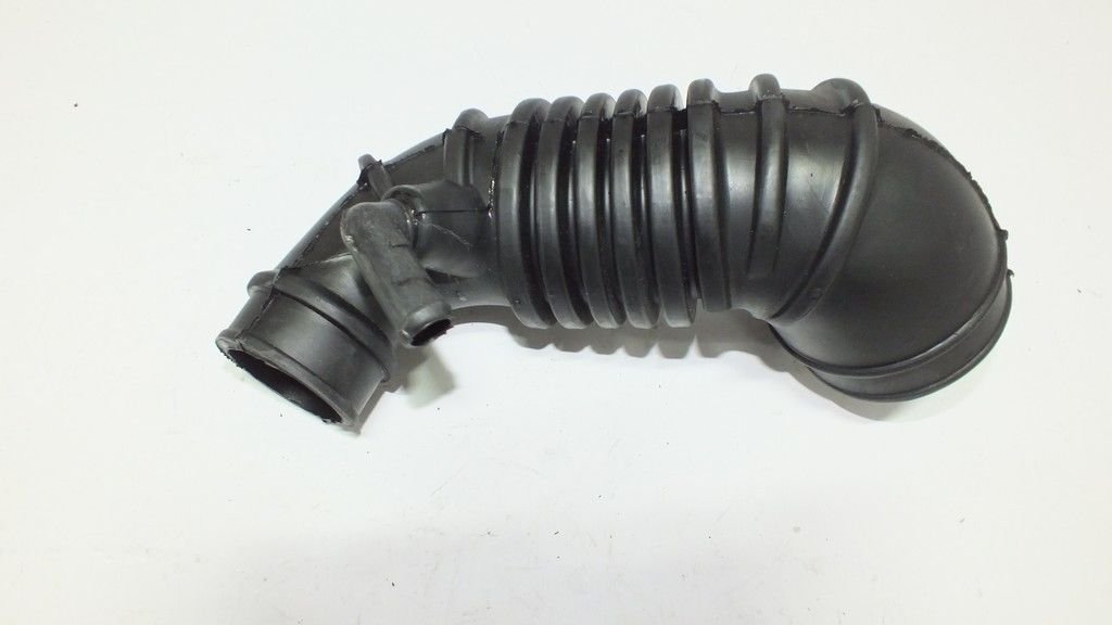 L200 CR 2006- HAVA FİLTRE HORTUMU