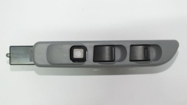 FUSO CANTER 711 2007- CAM AÇMA DÜĞMESİ SOL 12V