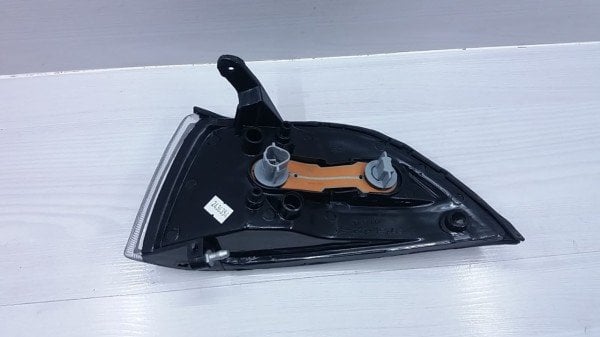 Sinyal Corolla Sağ Ae92
