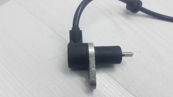 Abs Sensörü Primera 96-01 Arka Sol