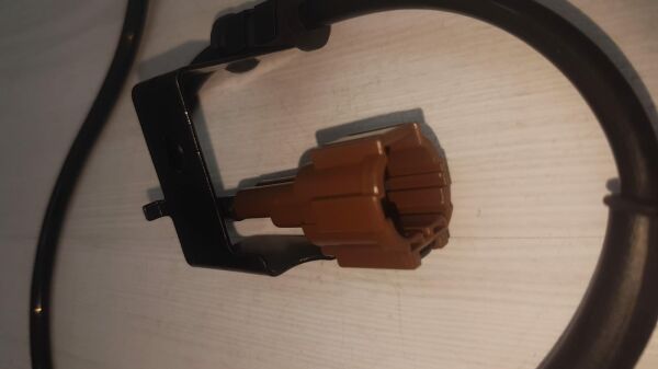 Abs Sensörü Primera 96-01 Arka Sol