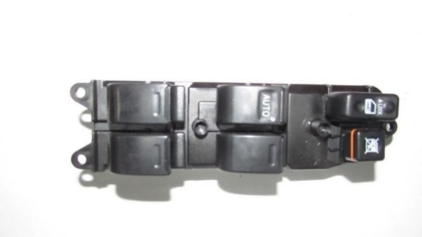 COROLLA 1998-2002 CAM DÜĞMESİ ÖN SOL