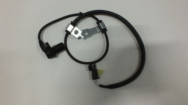 PAJERO 1.8 /2.0 PININ 2000-2006 ABS SENSÖRÜ ÖN SAĞ