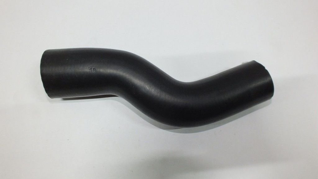 CANTER 859 4M42 RADYATÖR ÜST HORTUMU