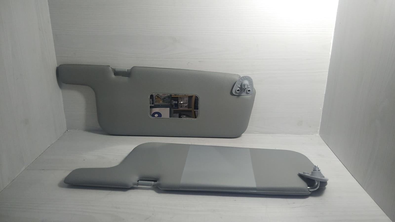 güneşlik Corolla 98-02 Tkm