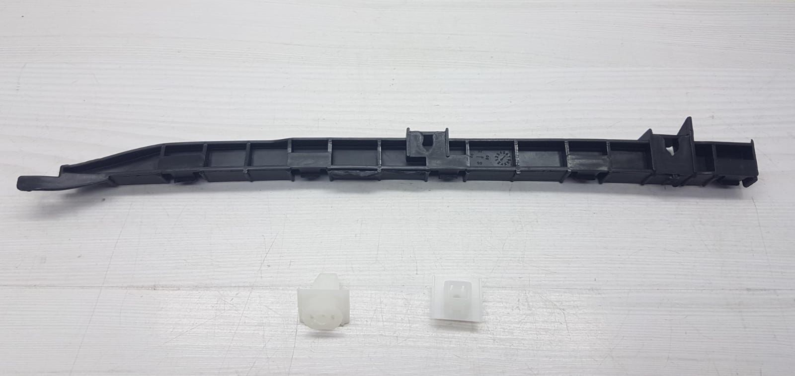 Tampon Braketi Arka Jazz 02-08 Sol