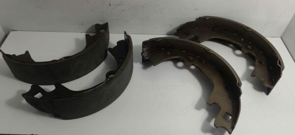 Balata Arka bongo 2.7 97-04