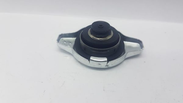 Radyatör kapağı 1.1 Siboplu