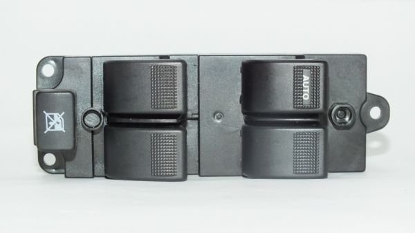 BT50 2012-2016 / RANGER 2012- CAM DÜĞMESİ ÖN SOL