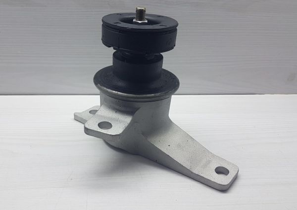 MOTOR TAKOZU COLT 2005- SAG BENZINLI