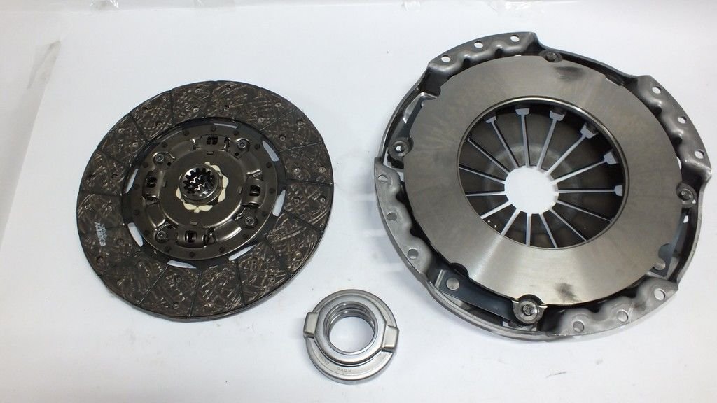 CANTER 3,3L D4DA FE515-FE659 1994- OYNAR GÖBEK DEBRİYAJ SETİ