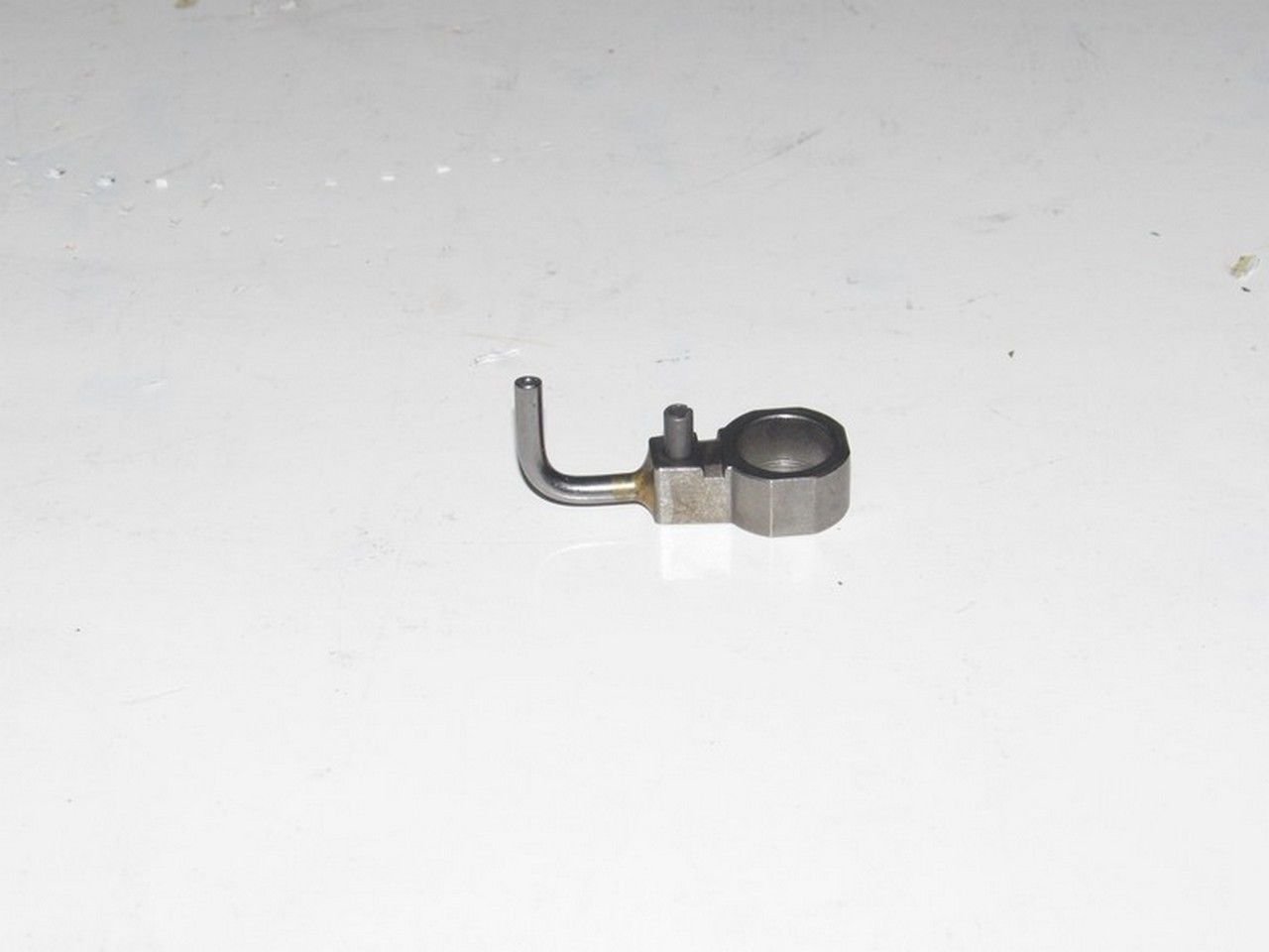 H 100 YAĞ PÜSKÜRTME JETİ SOL (YAĞ JİKLESİ)