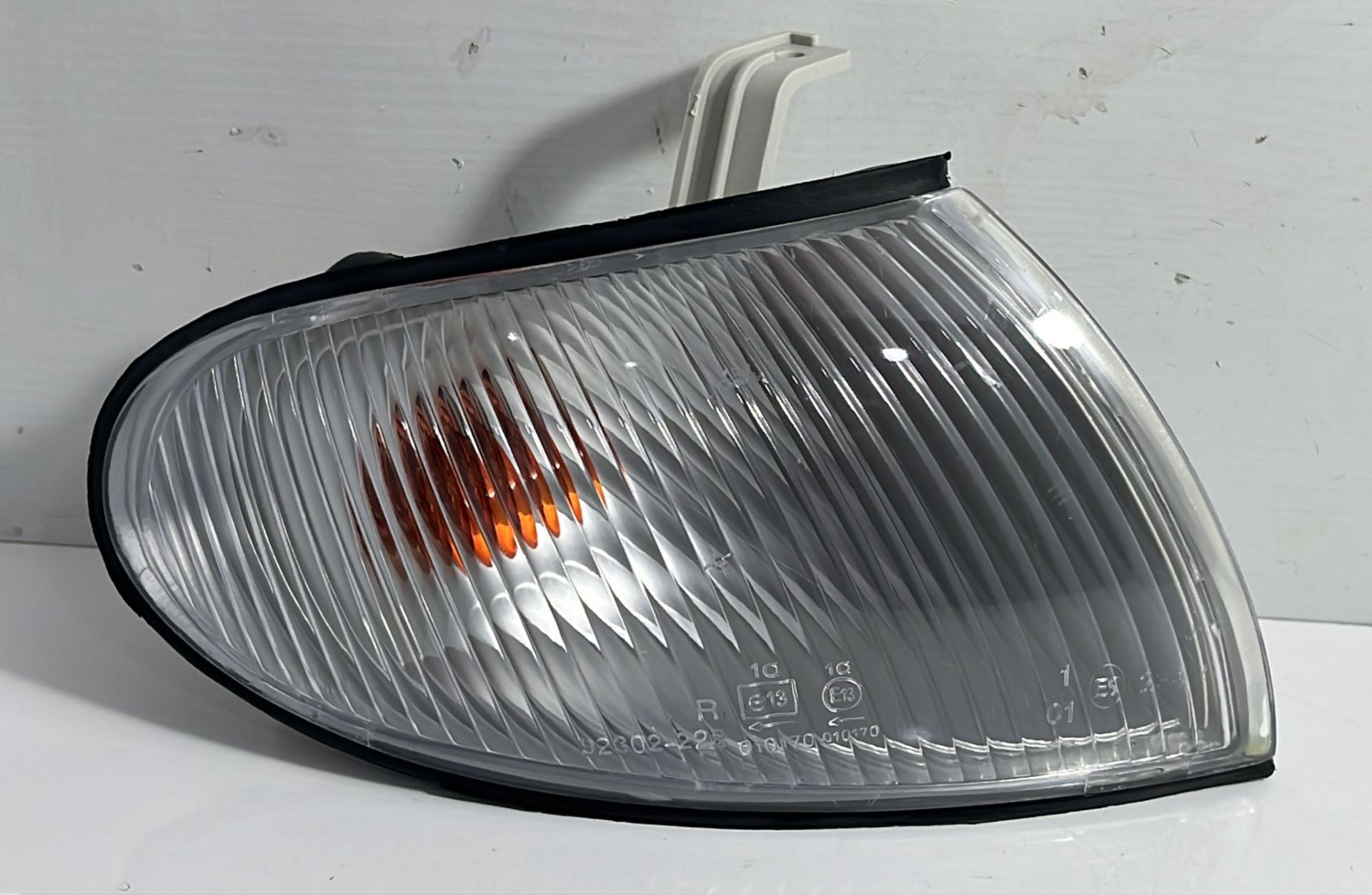 Sinyal Accent Sağ 98-00 Duylu