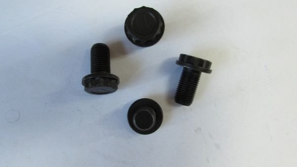 ACCENT 1,5 1995-2002 VOLANT CİVATASI