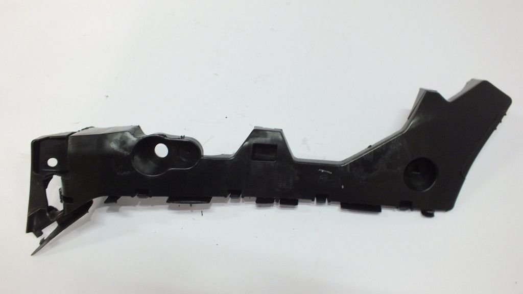 MAZDA 3 2009- ARK TAMPON BAĞLANTI BRAKETİ SAĞ