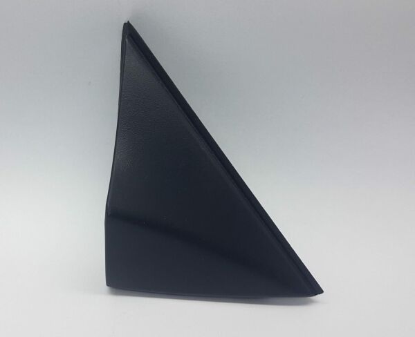 Ayna kapağı i20 15-18 Sağ Üçgen Bakalit Devami