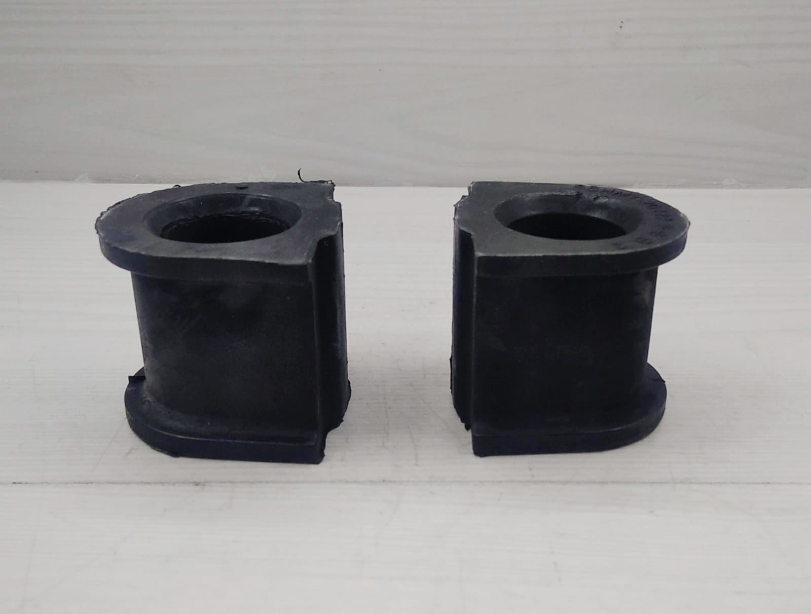 Viraj Lastiği Colt 04- Ön