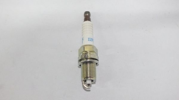 IZFR6B ATEŞLEME  BUJİSİ