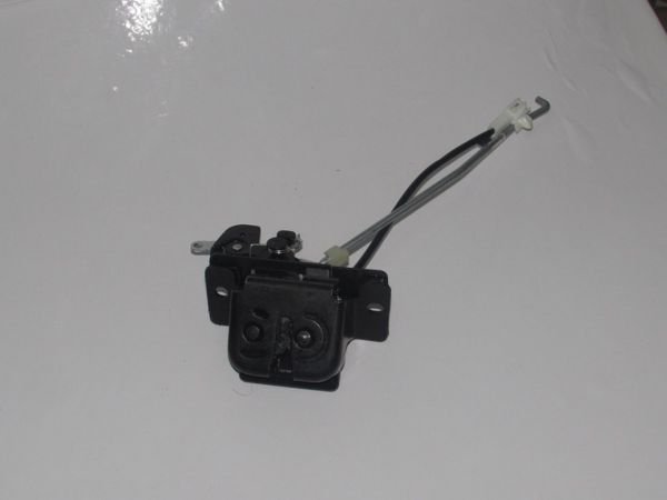 SORENTO 2002-2006 BAGAJ KİLİDİ