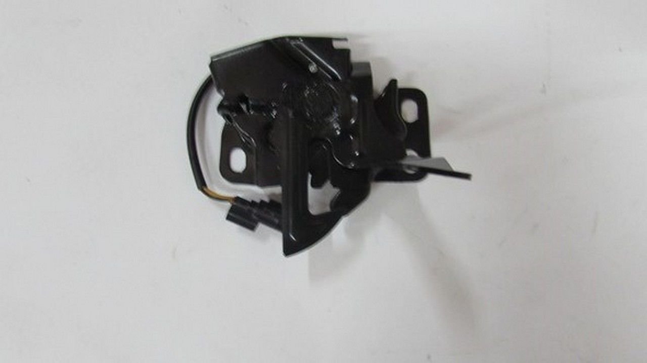 CIVIC 2006- MOTOR KAPUT KİLİDİ