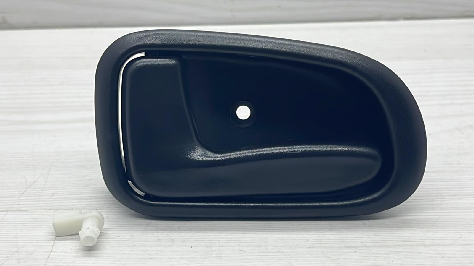 KAPI KOLU COROLLA IÇ ÖN/ARKA SOL 92-97 SIYAH