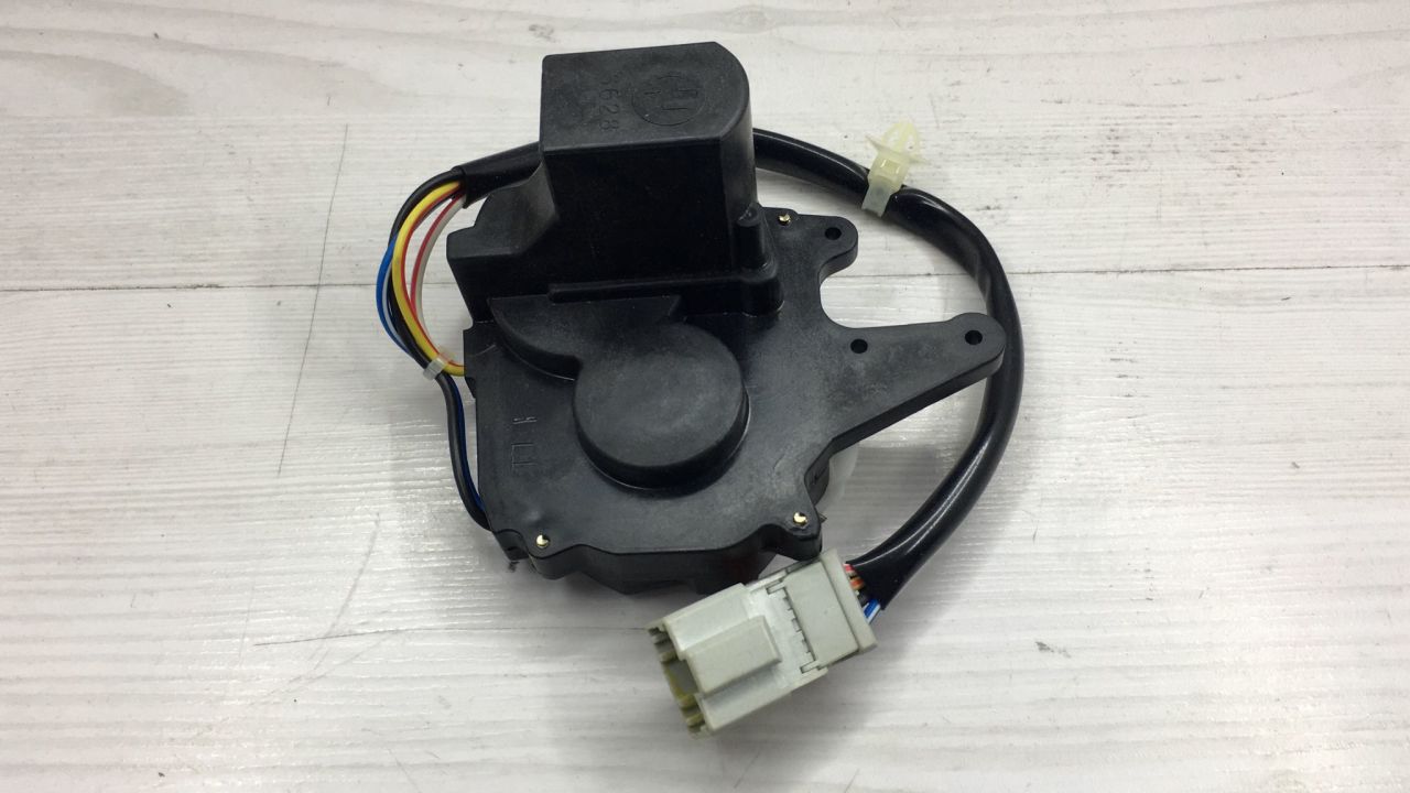 Kilit Motoru Civic Sol Ön 92-95