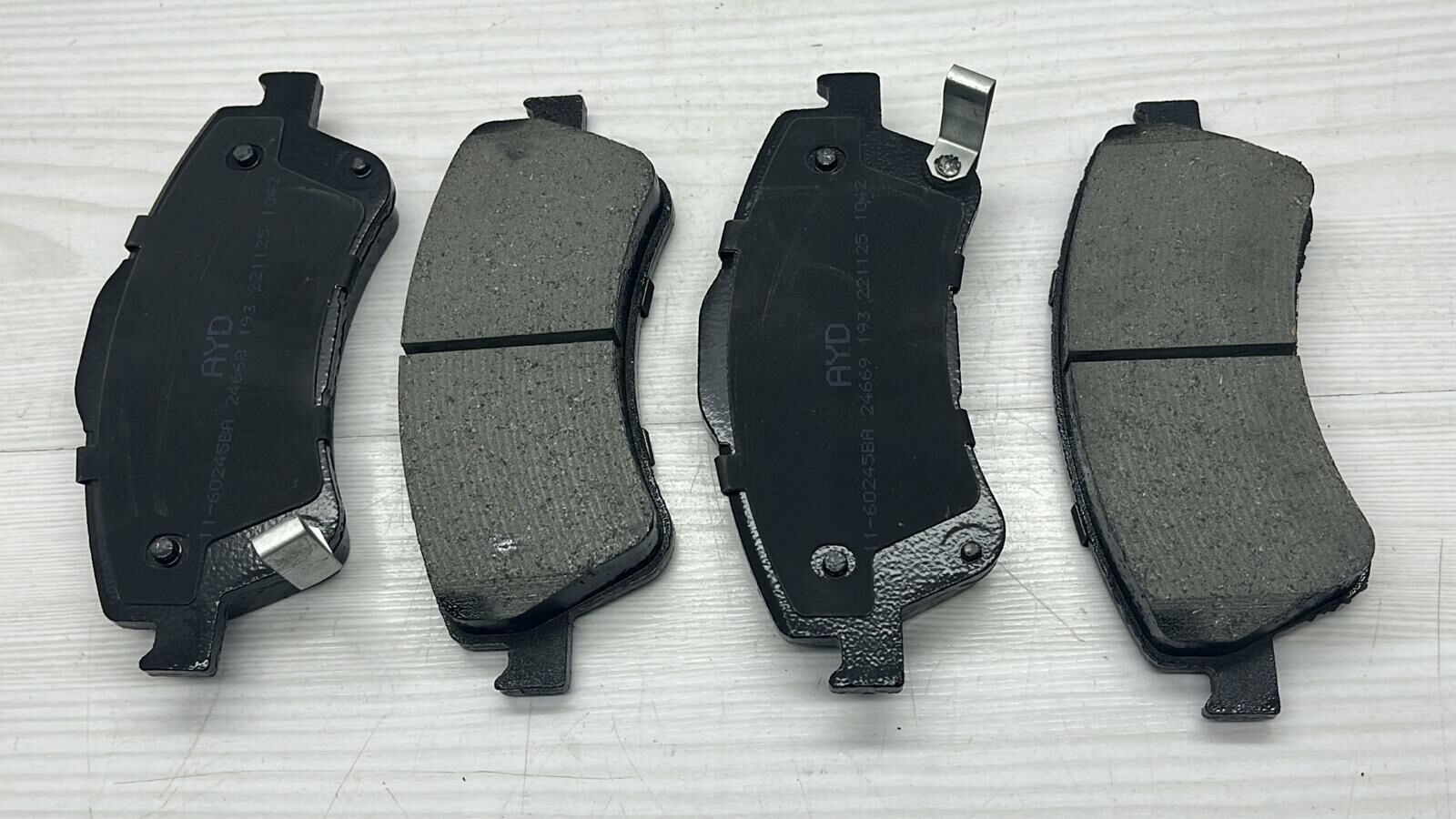 BALATA ÖN AVENSIS 09-/VERSO 09-