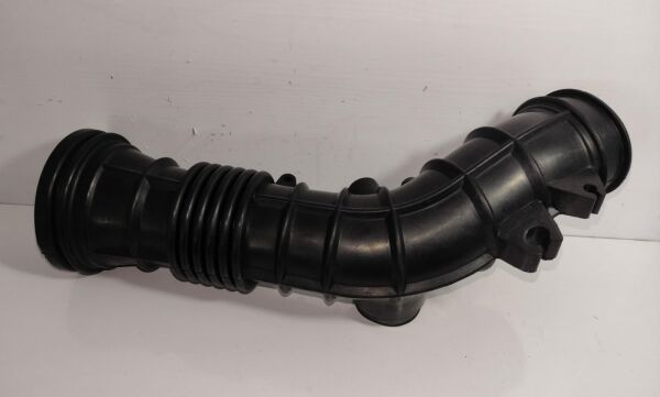 Hava Filtre Hortumu Civic 96-00