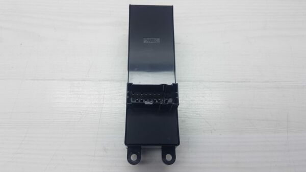 Cam dügme Qashqai+2 Sol 6Tus