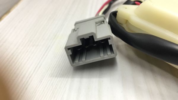 Kilit Motoru Civic Ön Sol 96-00