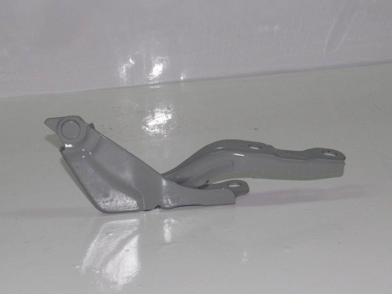 ELANTRA 11- MOTOR KAPUT  MENTEŞESİ SAĞ