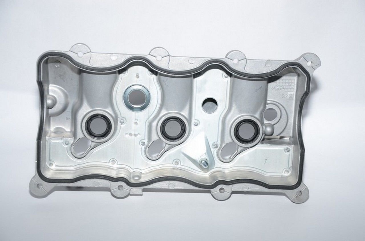 ACCENT DIZEL KÜLBÜTÖR KAPAĞI