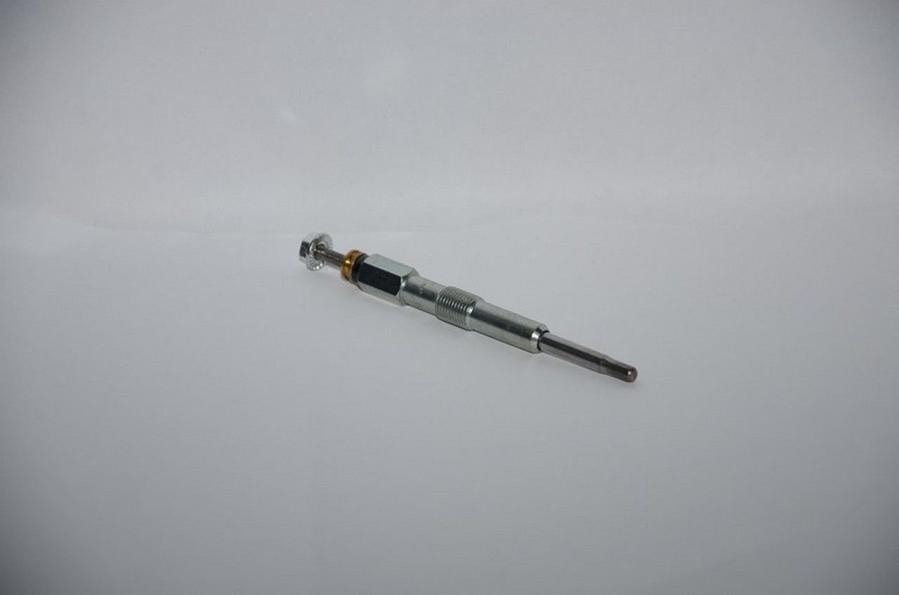 ACCENT 2000-2006 / GETZ 2003-2005 1,5 / CERATO / SANTA FE / TUCSON 2004-2010 / SPORTAGE 2,0 KIZDIRMA BUJİSİ 11 V