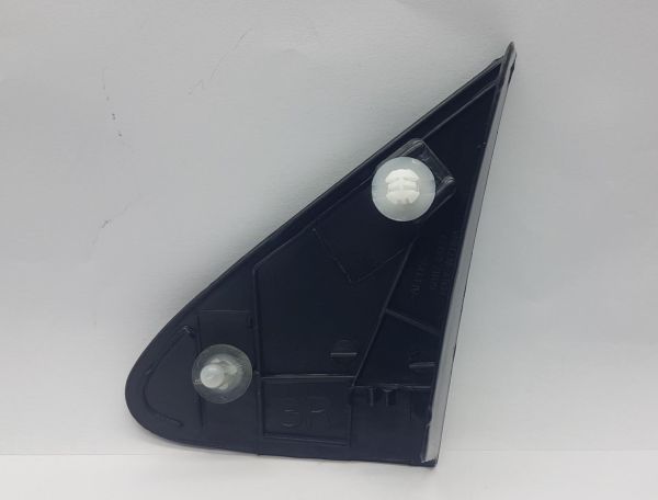 Ayna Kapağı Corolla 2007-2012 Sağ Üçgen Parça Devamı