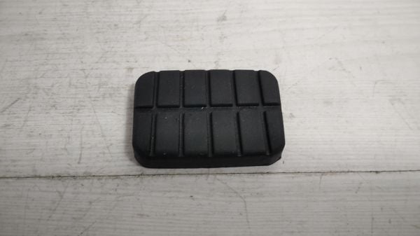 Pedal Lastiği D22 98-04 /D21