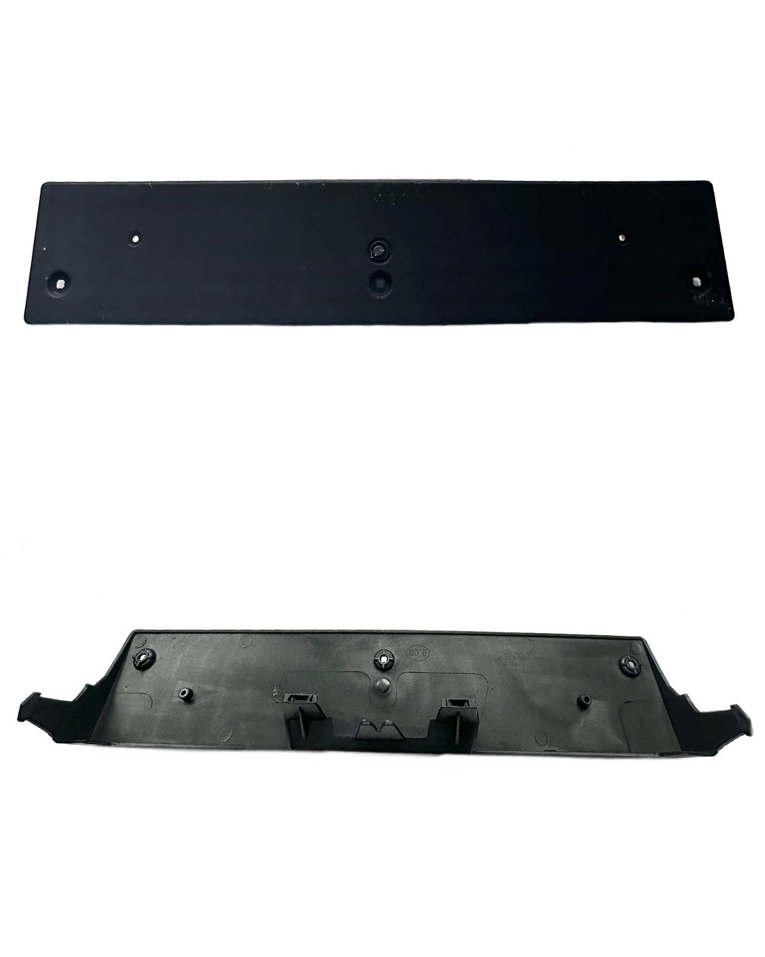 PLAKALIK INSİGNİA B 20-22 ÖN