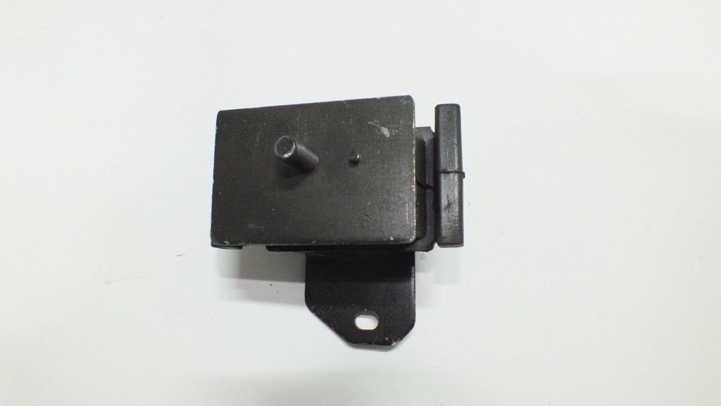 NQR YM MOTOR TAKOZU SAĞ