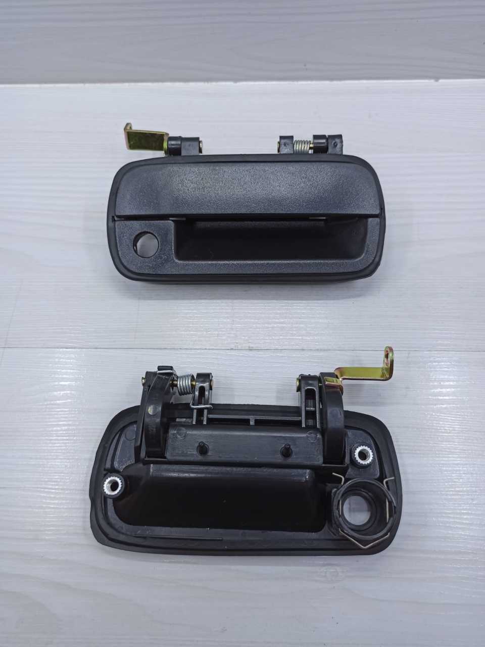 Excel 1990-1995 Kapı Kolu Dış Ön Sağ