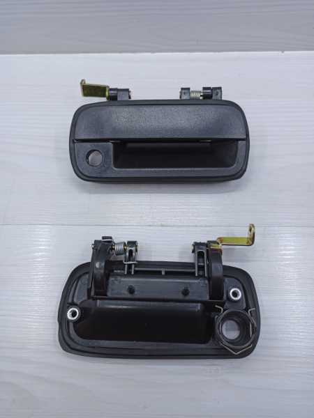 Excel 1990-1995 Kapı Kolu Dış Ön Sağ