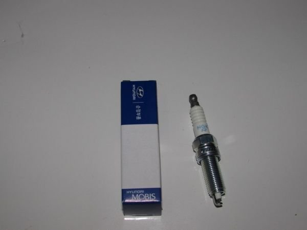 BLUE 2011-2013 1,6 / ELANTRA 2011-2015 1,6 / i-20 2012-2014 1,4 / İ-30 1,6 GAMMA / CERATO 2010- / iX20 2011- ATEŞLEME BUJİSİ