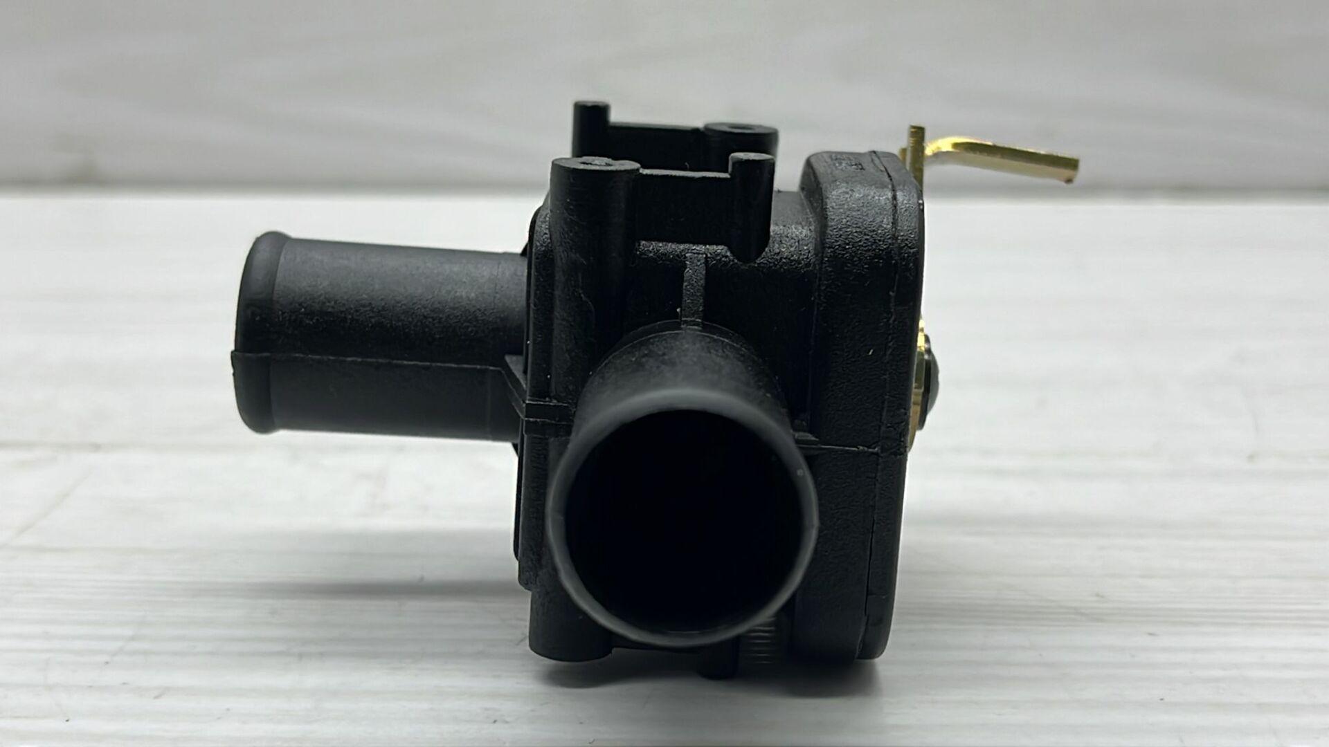 Kalorifer Musluğu Corolla