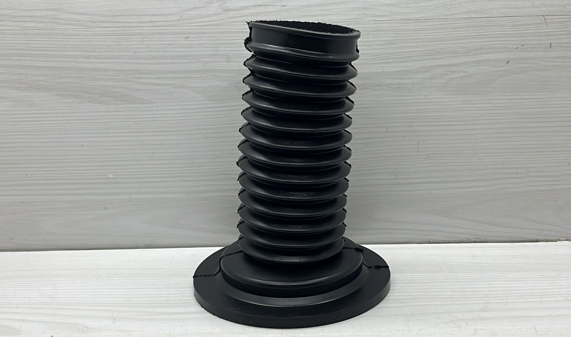 Amortisör Körüğü Corolla 02-06 Ön Takozsuz