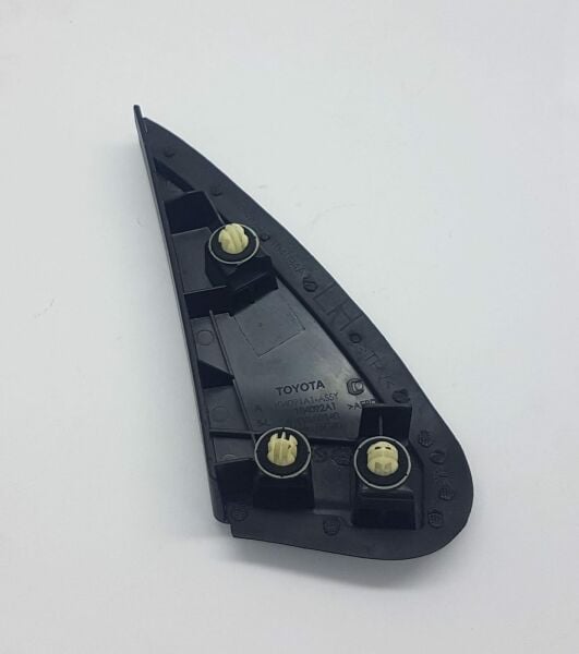 Ayna kapağı Corolla 13-18 Sol Üçgen Parça