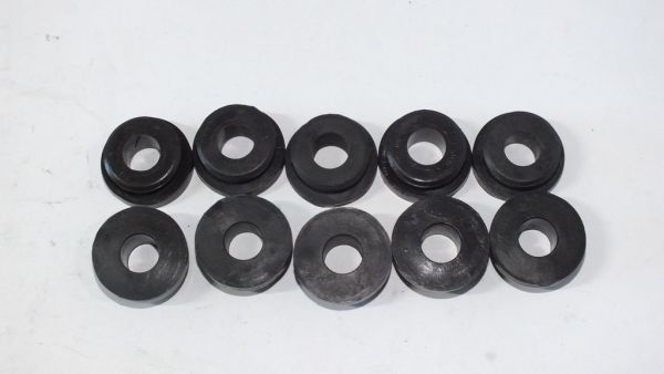 CIVIC RADYATÖR ALT LASTİĞİ