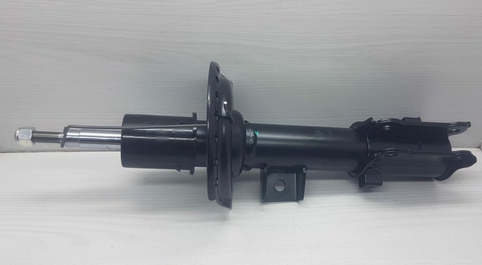 AMORTISÖR ÖN I20 SAG 15-18