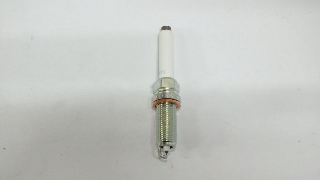 SILZKFR8D7S ATEŞLEME BUJİSİ